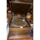 Columbia 'Grafonola' table wind-up gramophone in oak cabinet