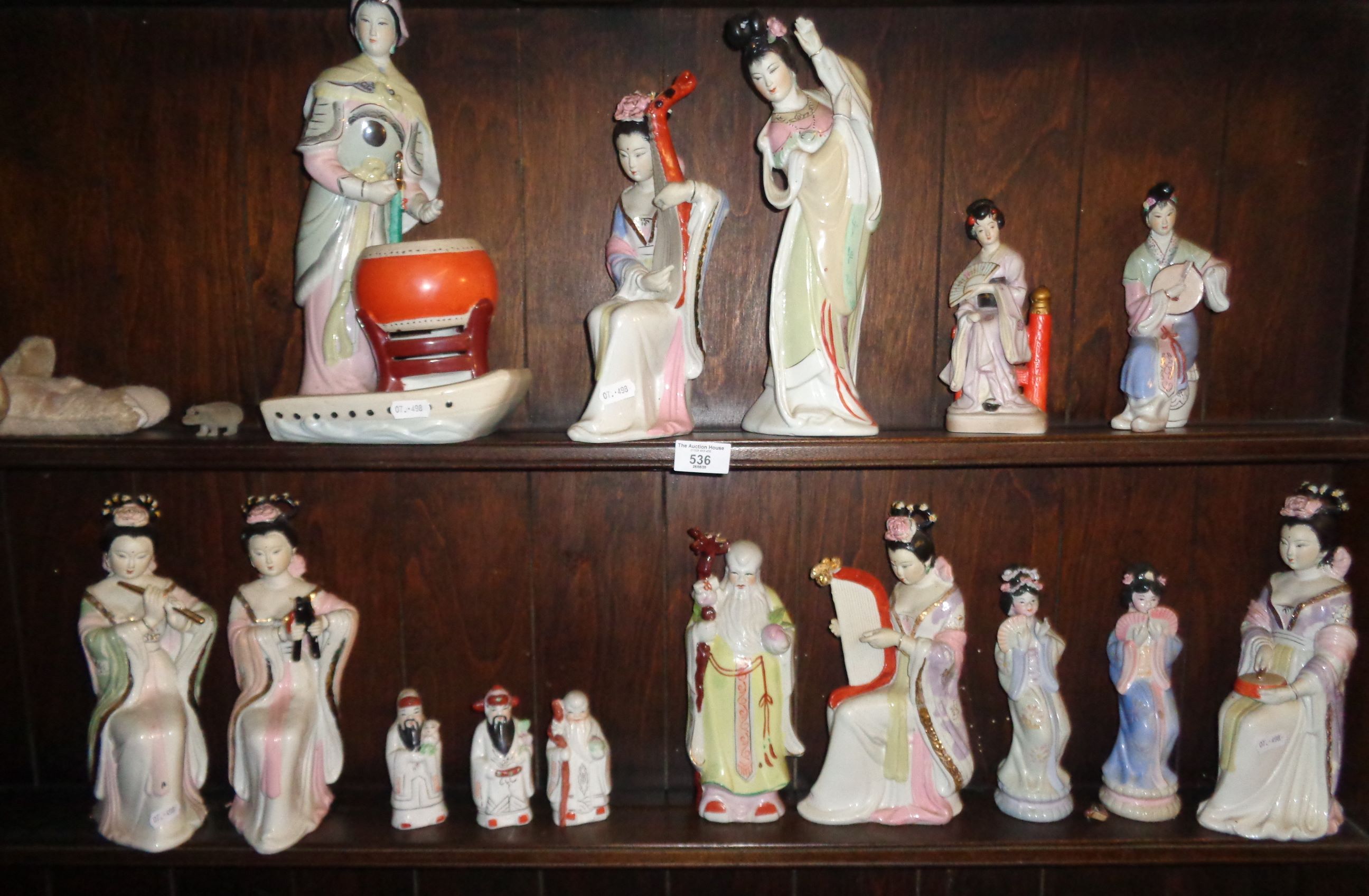 Collection of Japanese porcelain figures of Geisha girls and musicians (15)
