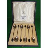 Cased set of silver coffee 'bean' spoons, Sheffield 1924