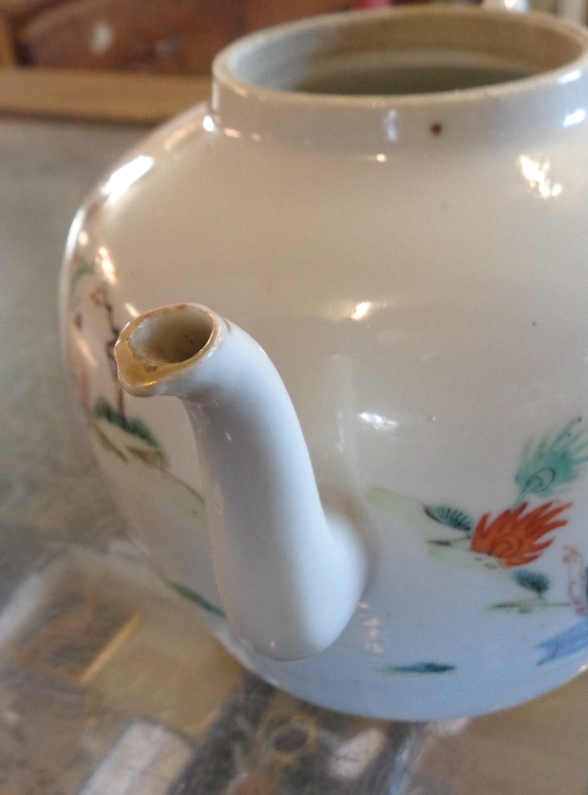 Chinese Famille Rose tea pot, character mark - Image 8 of 9