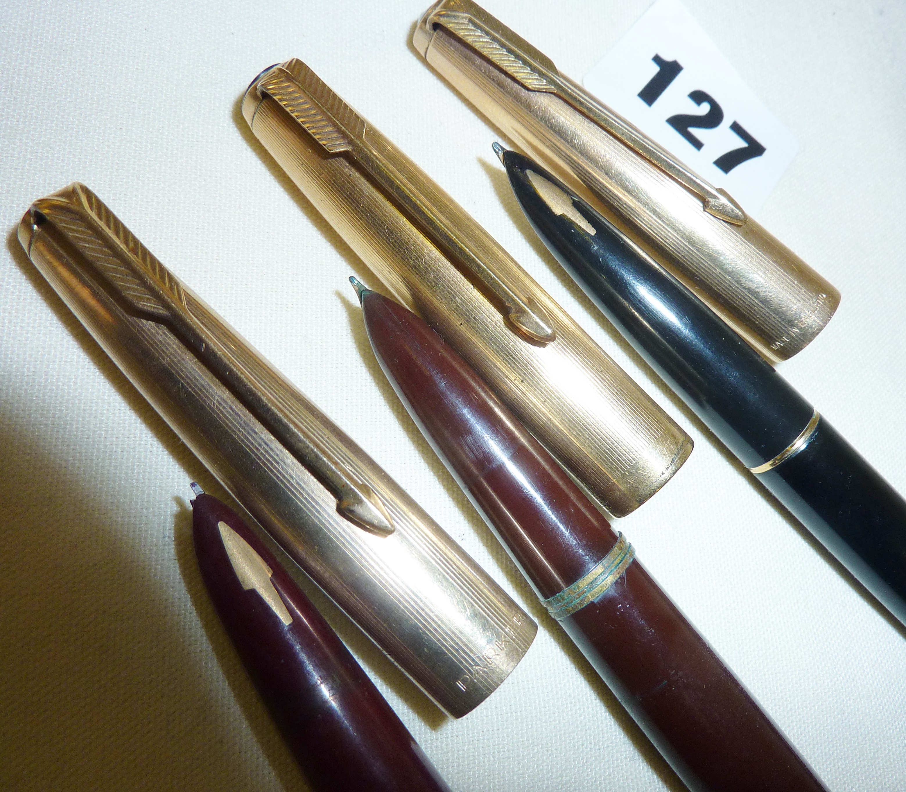 Two Parker 61 fountain pens, and another 51 Vacumatic, all with gold nibs and gold filled caps - Image 2 of 2