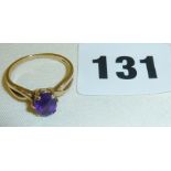 9ct gold and amethyst ring, size O