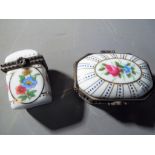 Two ceramic and enamel snuff boxes. Cond