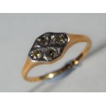 18 ct - 18 carat gold and diamond set ring, stamped 18KT, size K, approximate weight 2.