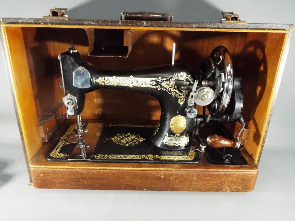 A vintage Singer sewing machine No.