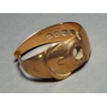 18 ct - an 18 carat scrap gold ring, approximate weight 4.3 grams.