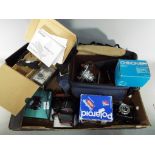 Photographic equipment - a mixed lot to include a vintage Vitomatic 1 with protective case,