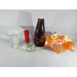 A quantity of glassware to include a Whitefriars style hexagonal section vase, art glass vase,