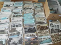 Deltiology - a collection in excess of 500 predominantly early to mid period postcards with