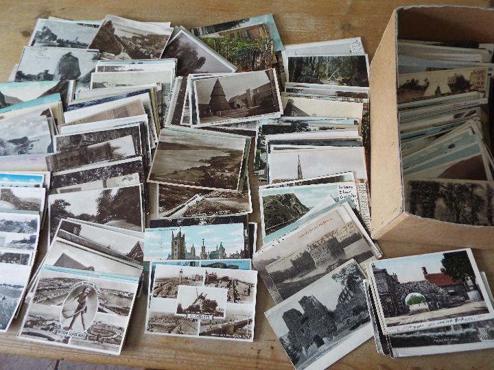 Deltiology - a collection in excess of 400 predominantly early period postcards to include real