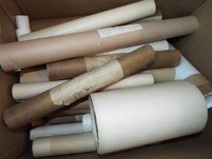 World War One (WW1) - a very large collection of British and French commemorative scrolls, orders,