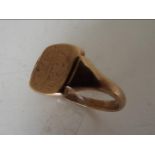 A gentleman's 9 carat gold ring, approx