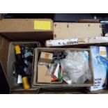 Various mixed tools and similar including wall brackets, electric glue gun, box of dowels,