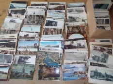 Deltiology - a collection in excess of 500 early to mid period postcards,