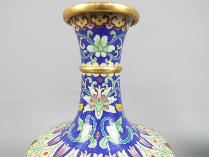 A pair of Chinese cloisonné vases decorated to the body with Red Crowned Cranes in a landscape - Image 4 of 4