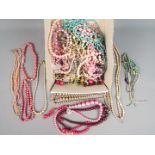 Vintage Costume Jewellery - a quantity of vintage costume jewellery to include graduated pearl