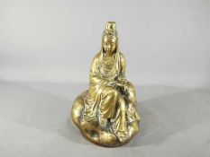 Buddha - A 19th century Chinese Tibetan gilt bronze depicting Guanyin,