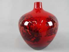 Royal Doulton - A Royal Doulton 'Flambe Woodcut' vase 1616,