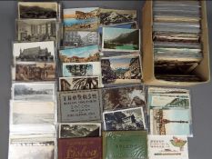 Deltiology - a collection in excess of 500 postcards, UK,