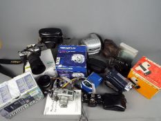 Photography - A collection of cameras and photography equipment to include Kodak, Mamiya, Minolta,