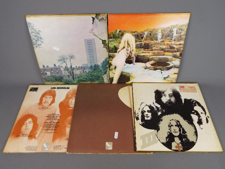 Led Zeppelin - Five Led Zeppelin albums comprising Led Zeppelin, K40031, II, SD8236 (US), III, - Image 2 of 8