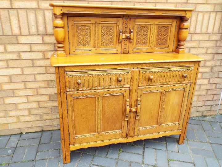A large sideboard approximately 129 cm x 125 cm x 50 cm. - Image 2 of 3