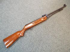 Sporting - A Kasu under-lever air rifle in .22 calibre. In working condition.