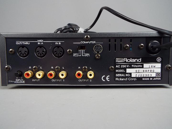 A Roland Sound Canvas SC-88 Pro sound module. - Image 6 of 6