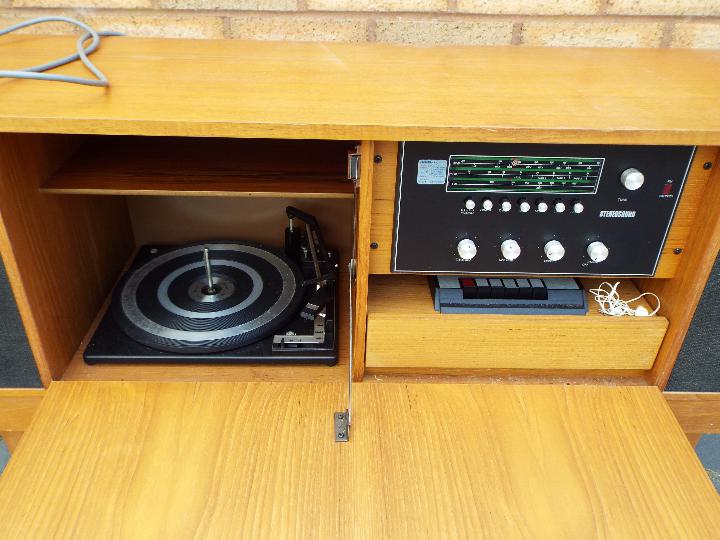 A vintage sideboard stereo system comprising stereo, turntable and tape deck, - Image 3 of 5
