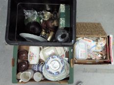 A mixed lot to include ceramics, glasswa