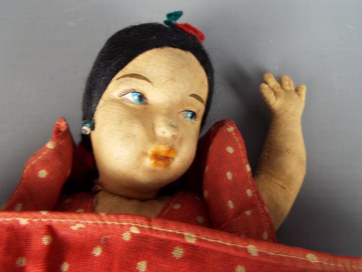 Lenci topsy turvy doll in traditional Spanish costume, Italian, circa 1930. - Image 4 of 7