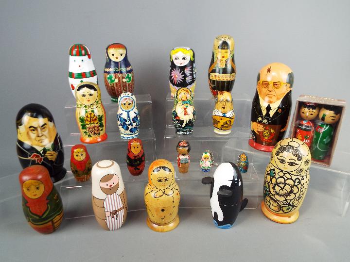 Russian Dolls - A large quantity of Russian dolls, various sizes and types.