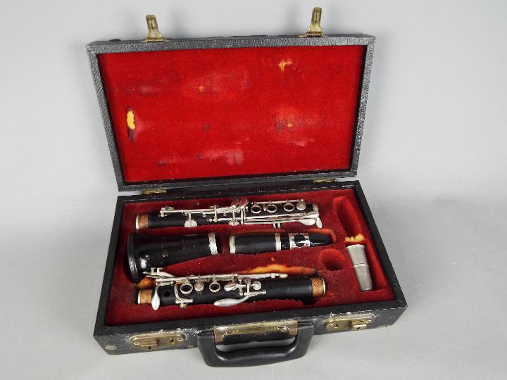 A Besson clarinet, cased, serial number 177584.