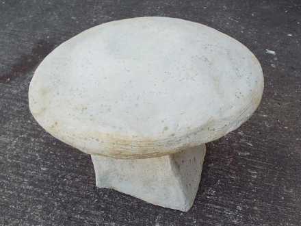 Garden Stoneware - A reconstituted stone