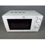 A 700w microwave.