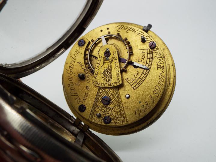 A Victorian hallmarked silver cased pocket watch, Chester assay 1898, - Image 2 of 6