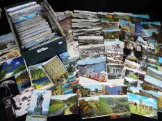 Deltiology - a collection in excess of 800 postcards to include many modern larger portrait cards