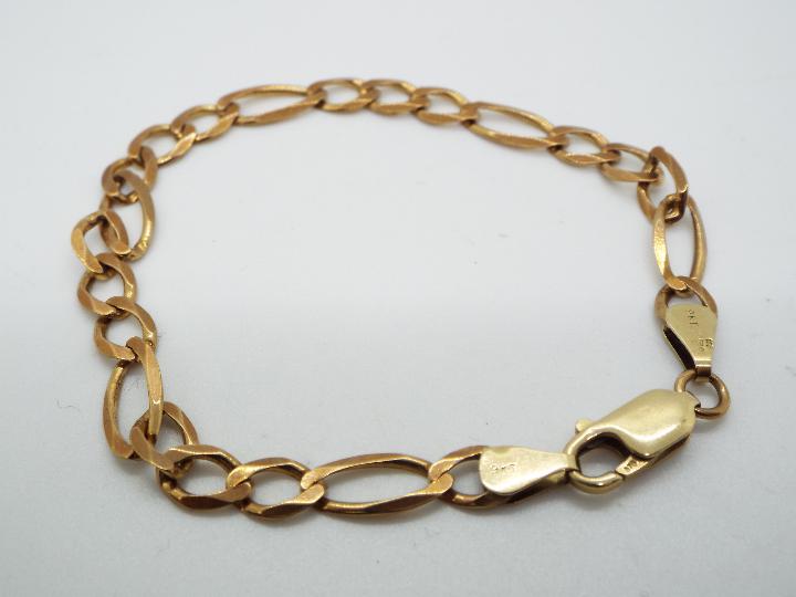 9kt gold - a rose and yellow 9ct gold bracelet, stamped to clasp 9KT, 375, weight 5. - Image 2 of 2