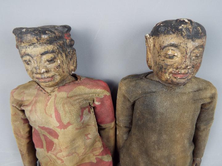 A pair of antique Chinese fertility dolls, late 19th / early 20th century, - Image 2 of 4