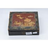 9ct gold - a hand painted jewellery box containing a quantity of costume jewellery to include