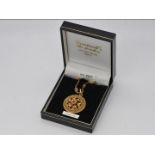 Portuguese jewellery -19 ct Gold - a 19 ct gold Portuguese necklace and pendant,