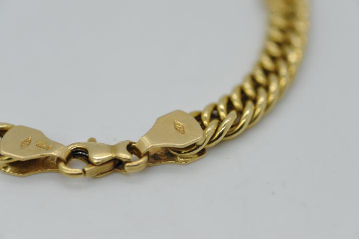 A 18ct yellow gold bracelet, stamped .750, 19.5 cm (l), approximately 8.6 grams all in. - Image 5 of 5