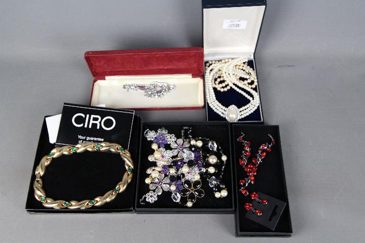 Evening Jewellery - five boxes of evening costume jewellery to include necklaces and earrings