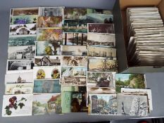 Deltiology - in excess of 600 mainly early period UK and foreign postcards to include topographical