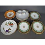 Lot to include Royal Worcester Evesham pattern tableware,