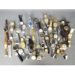 A large quantity of wristwatches / wristwatch parts.