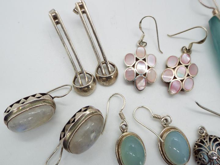 Six pairs of silver earrings - Image 3 of 4