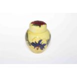 Moorcroft Hibiscus ginger jar, 12cm.