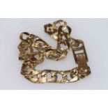 9 carat gold textured link bracelet.