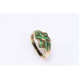 9K gold and emerald ring.